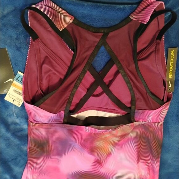 Nike Swim Tankini Top NWT Color Villain Red - Picture 2 of 5